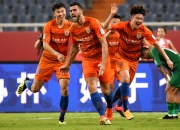 AYX-包含亚冠赛程吃紧，广州队今晨队长鼓劲，气氛紧张，临场指挥获称赞的词条