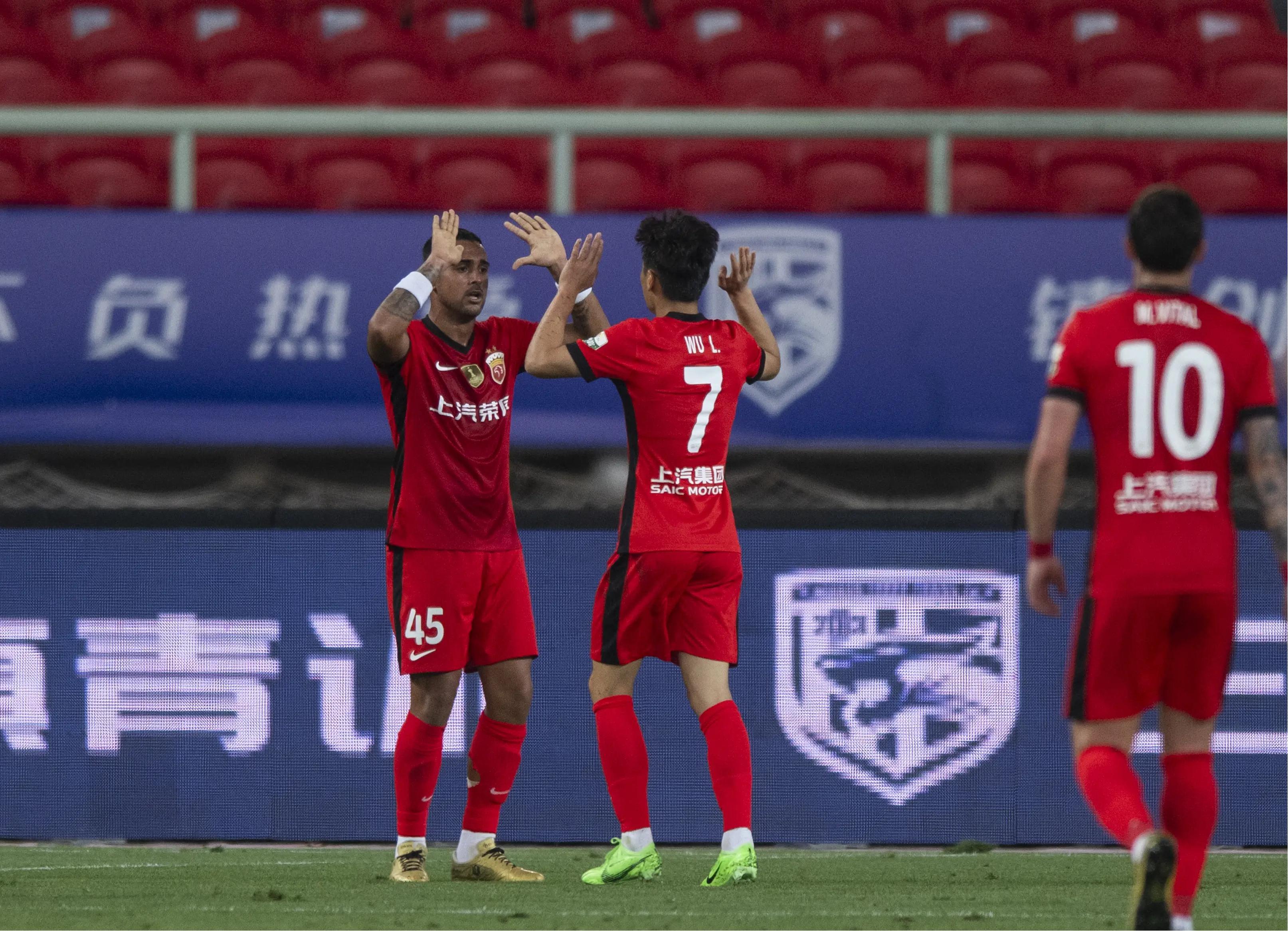 西甲赛程吃紧,北京国安今晨临场应变,管理层满意,阵容厚度经受考验 西甲赛程吃紧,北京国安今晨临场应变,管理层满意,阵容厚度经受考验