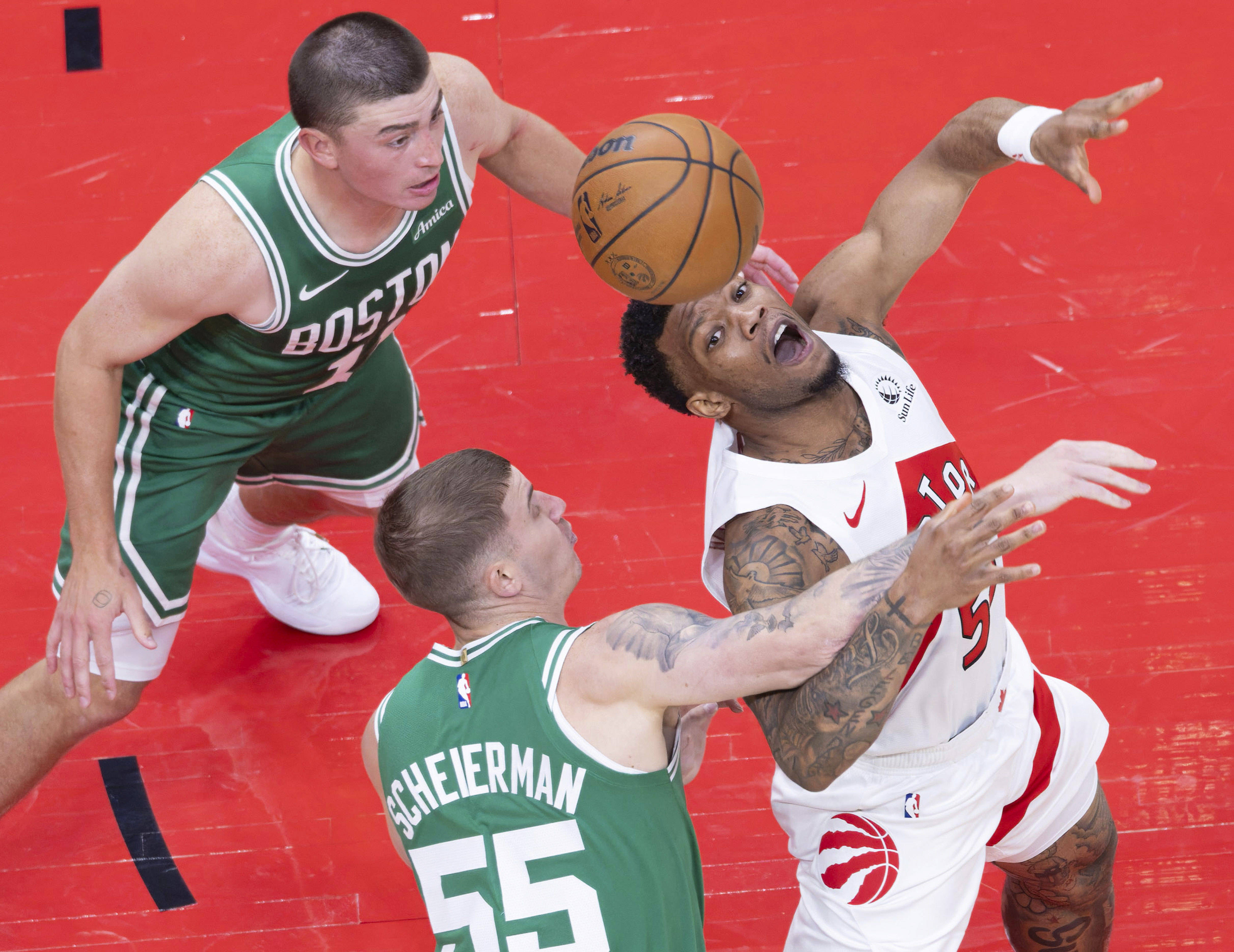 赛前体能课后，皇家马德里绝杀压哨备战NBA季后赛，信心回归，轮换策略成焦点的简单介绍