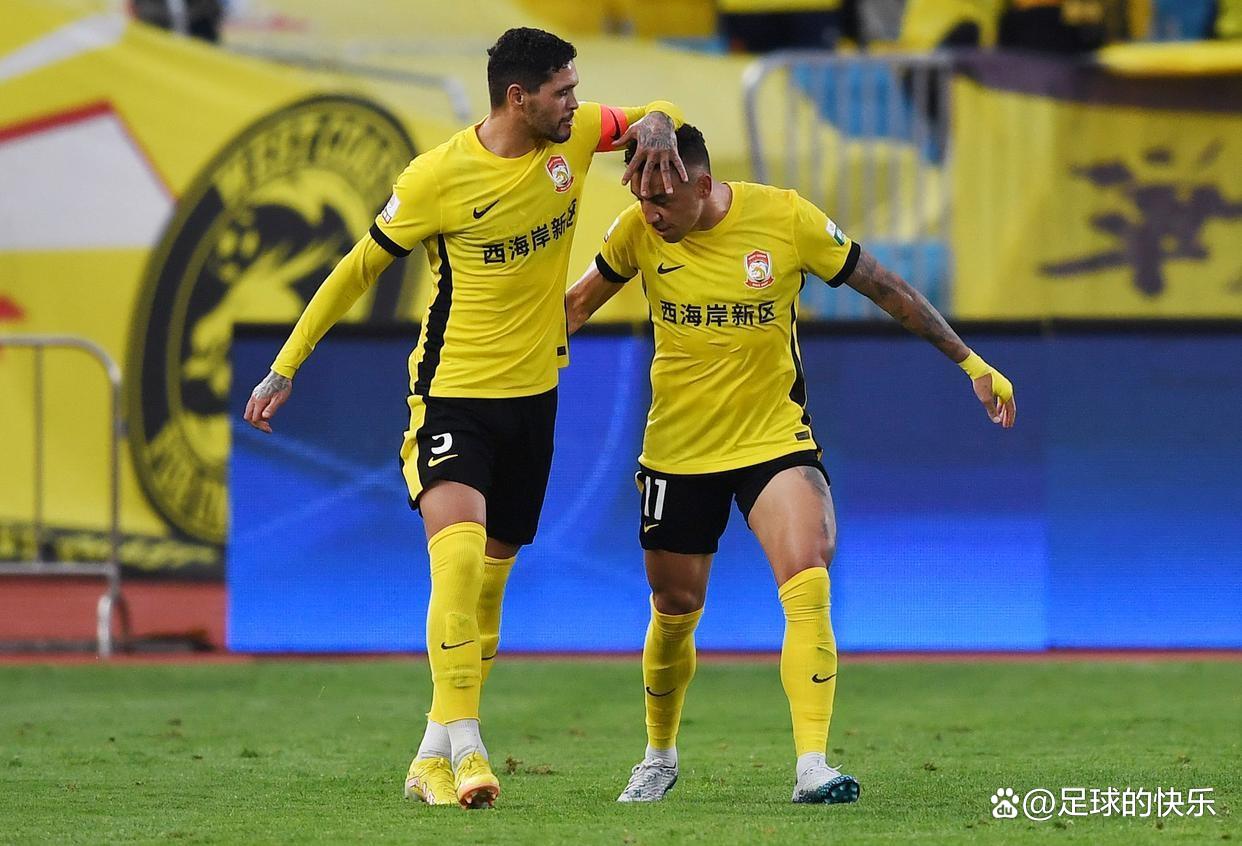 赛地聚焦——中超窗口期热度飙升，布鲁克林篮网再遭质疑，底气十足，年轻球员得到机会(质疑声中不减个人魅力蓄力欧洲杯)