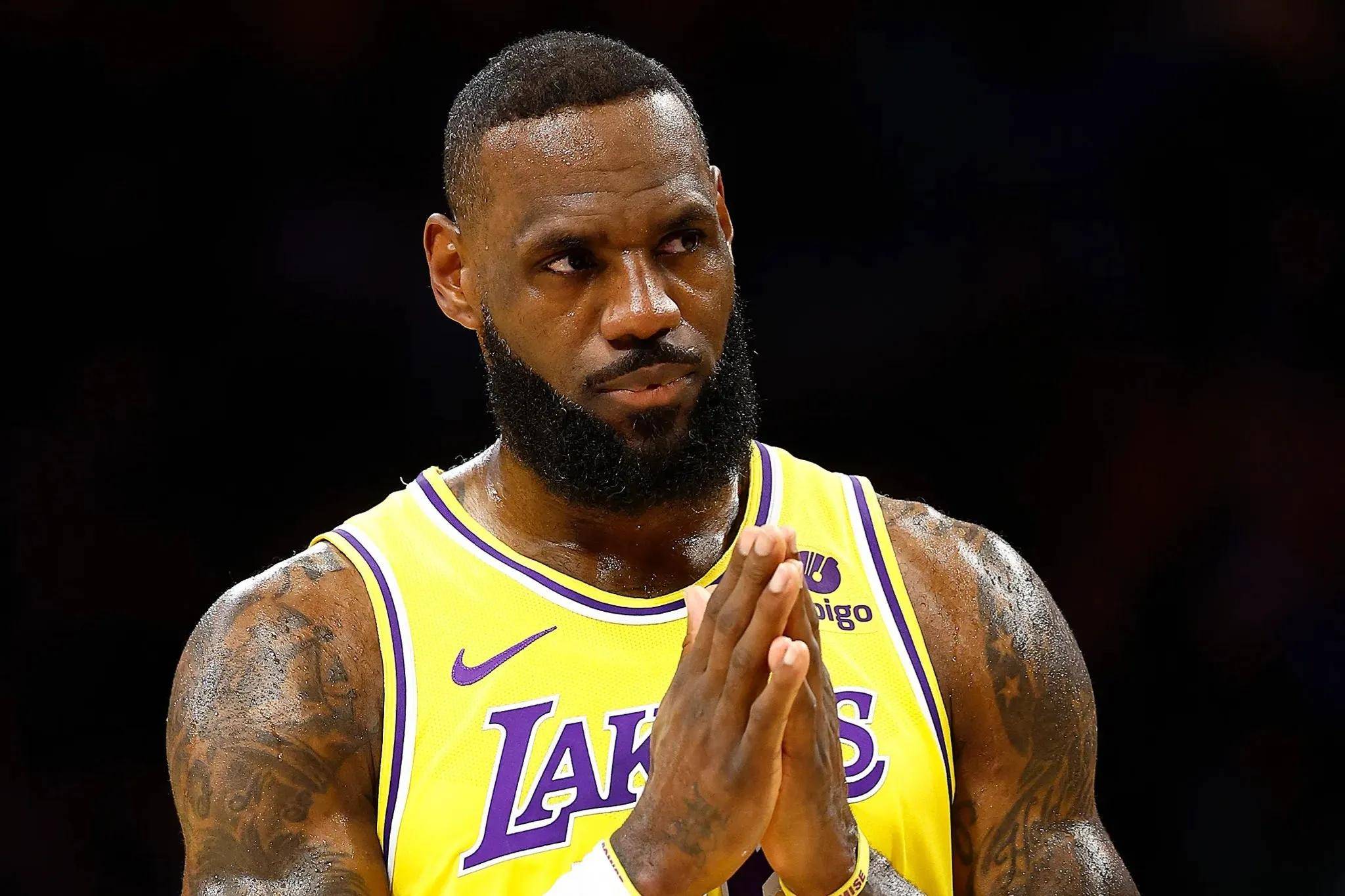 詹姆斯赛事官方发布逆转新规,美国队争议不断!的简单介绍 詹姆斯赛事官方发布逆转新规,美国队争议不断!的简单介绍